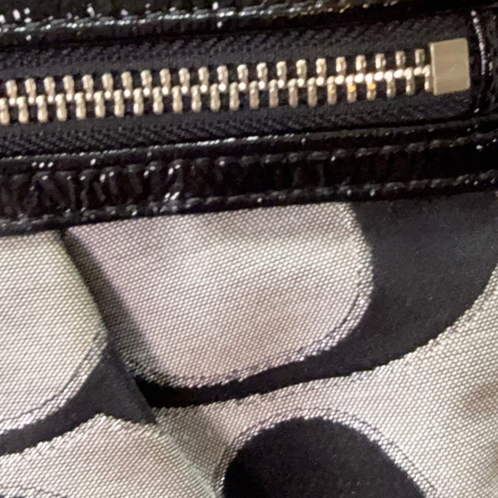 Coach Poppy Signature Sateen Metallic Shoulder Bag Black Silver Zip Tote Purse - Picture 8 of 12